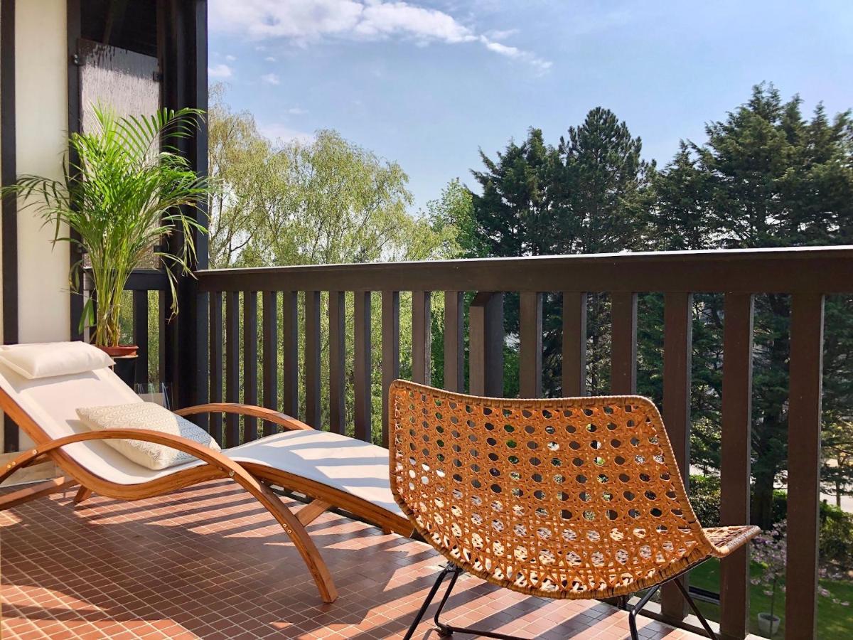 Beau Studio Terrasse Vue Jardin - A 2 Pas De La Mer دوفييل المظهر الخارجي الصورة