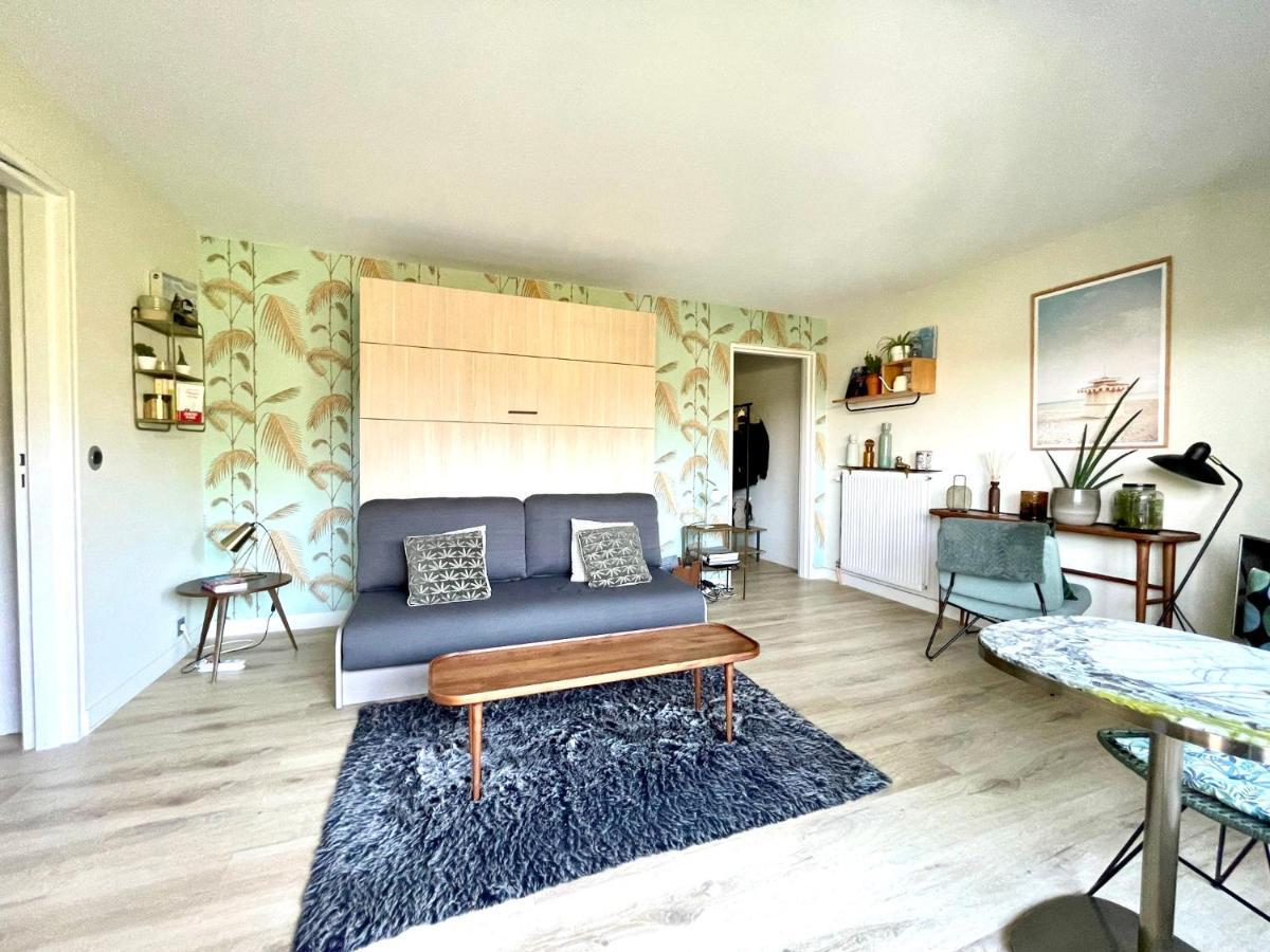 Beau Studio Terrasse Vue Jardin - A 2 Pas De La Mer دوفييل المظهر الخارجي الصورة